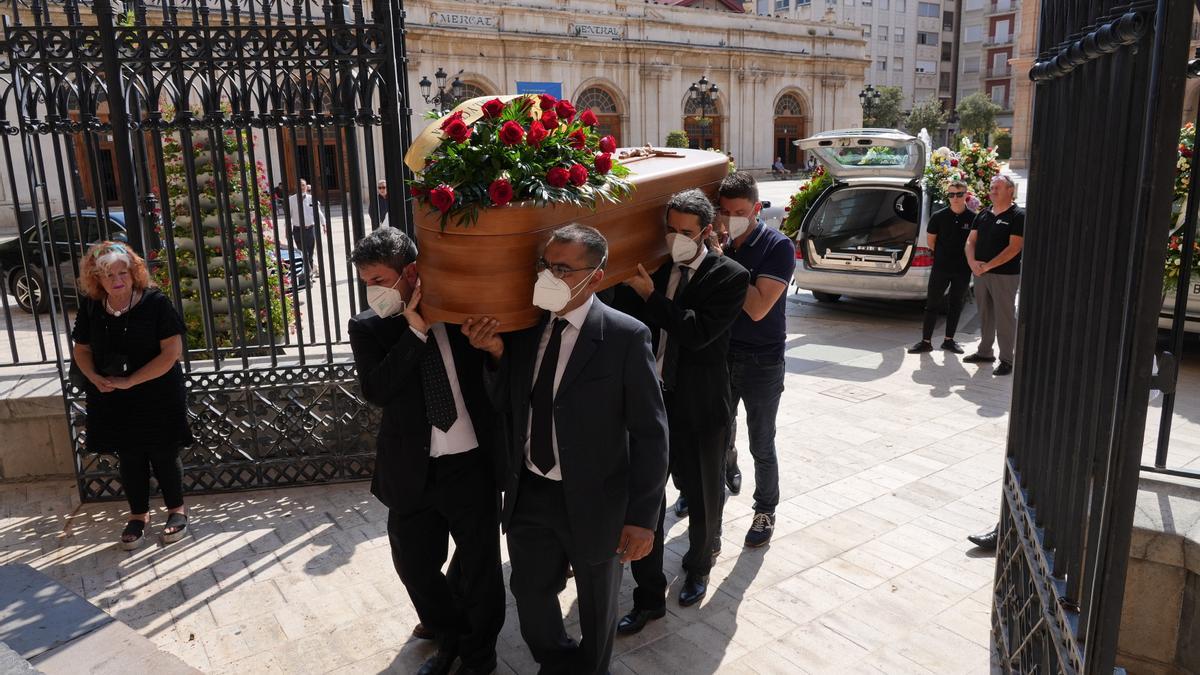 FUNERAL DE JOSE MARIA BREVA PRESIDENTE DEL COLEGIO DE MEDICOS.