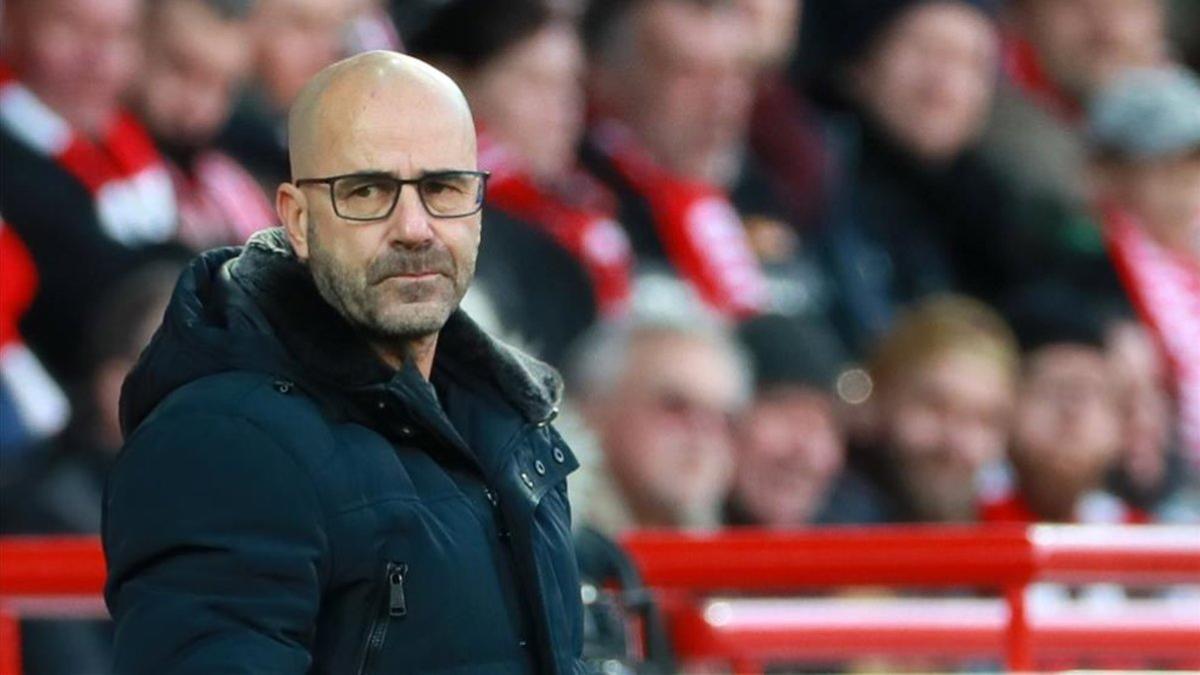 Peter Bosz, entrenador del Bayer Leverkusen