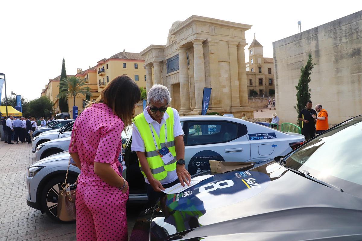 La Salida del EcoRali, una prueba con coches eléctricos ecológicos, en imágenes La Salida del EcoRali, una prueba con coches eléctricos ecológicos, en imágenes