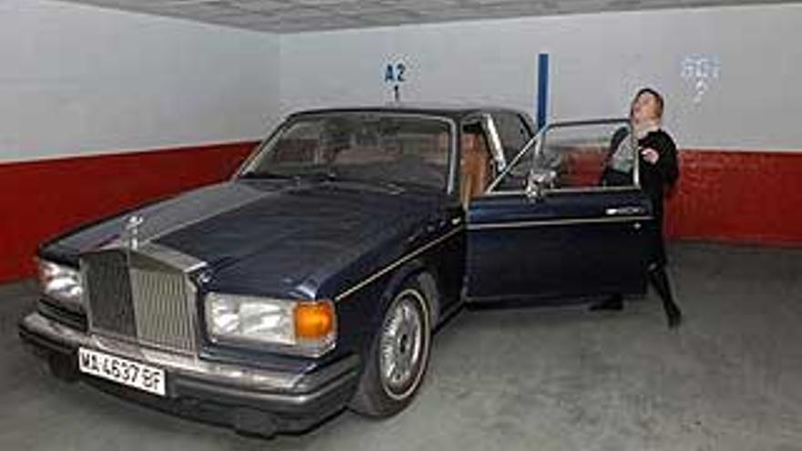 El Rolls Royce de Gil subastado por 39.000 euros