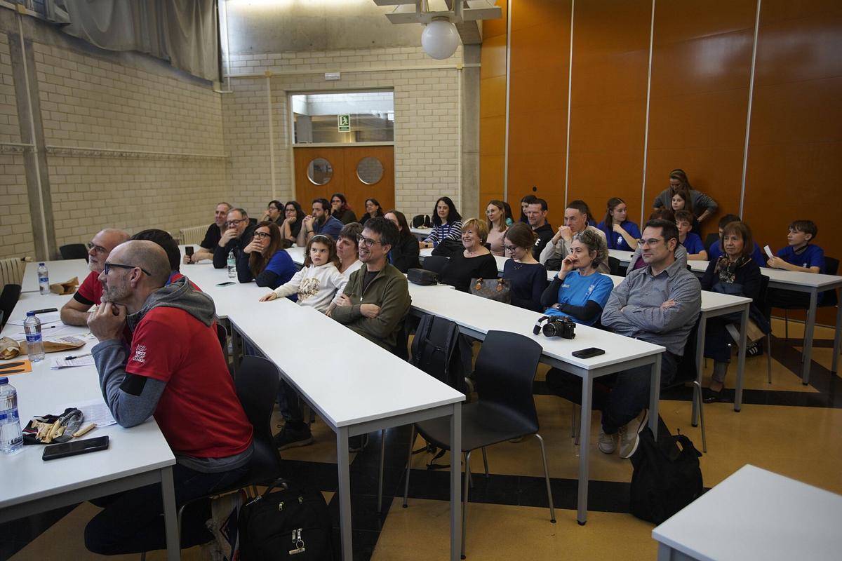 Girona Escola Politècnica Superior de la UdG First Lego League Robòtica Girona Escola Politècnica Superior de la UdG First Lego League Robòtica