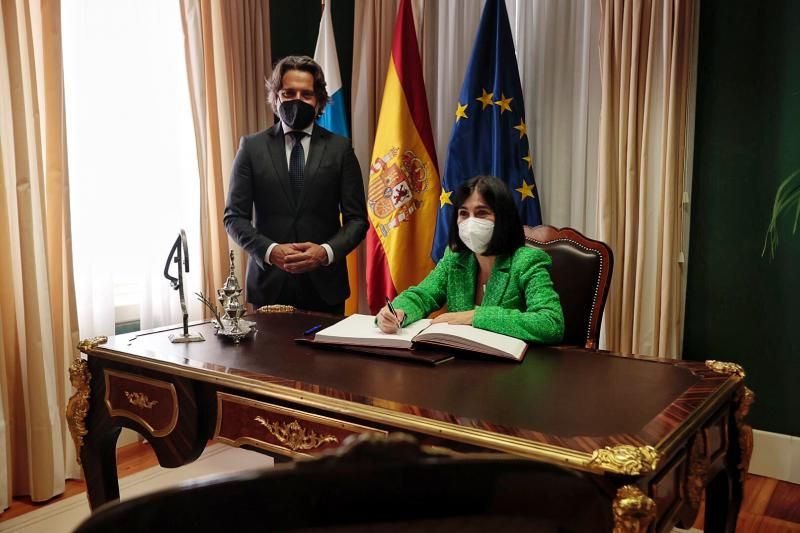 Visita de Carolina Darias al Parlamento de Canarias