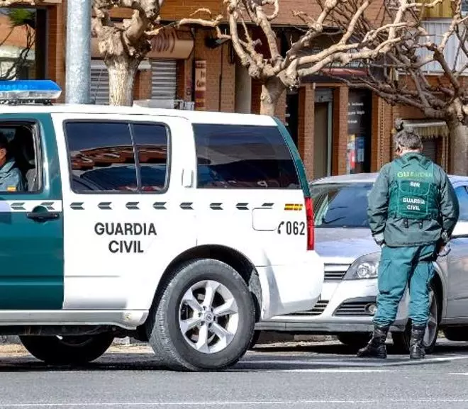 La Guardia Civil busca al autor de un atraco en un estanco de Villena