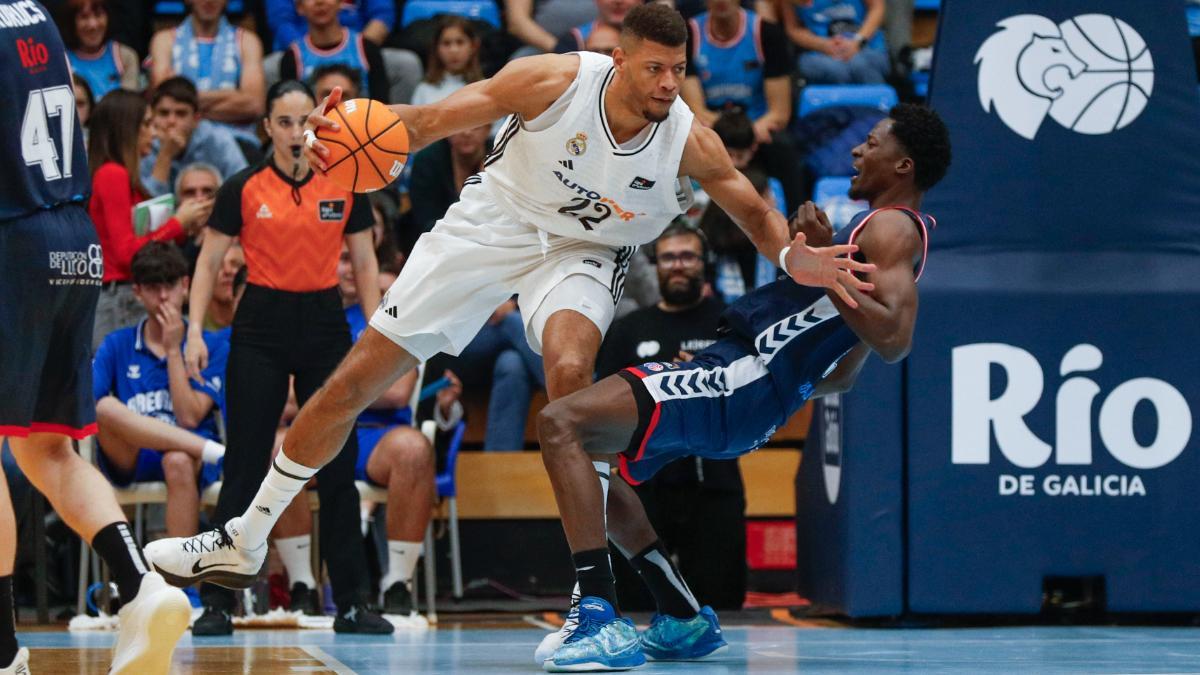 Tavares saca el brazo a 'pasear' ante Touré