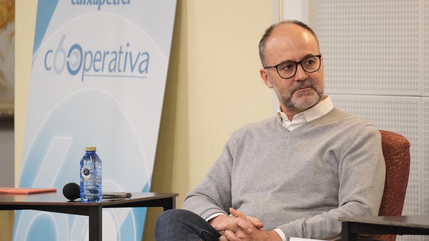 Gabriel Segura reivindica las comarcas del Vinalopó como &quot;columna vertebral&quot; de la provincia
