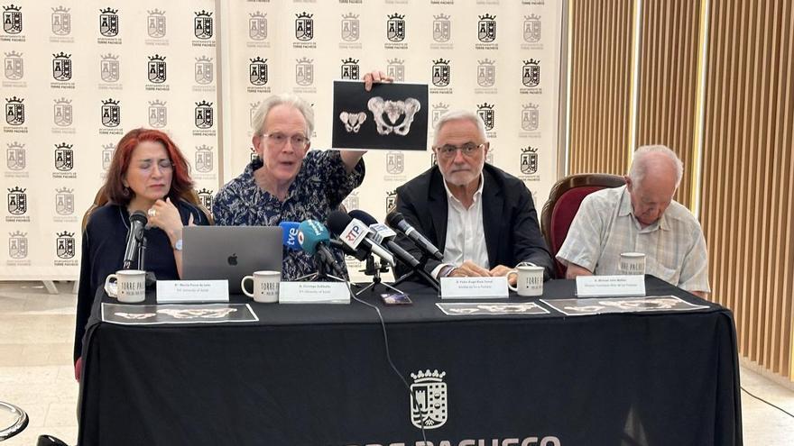 Una pelvis neandertal hallada en Torre Pacheco replantea la evolución del parto humano