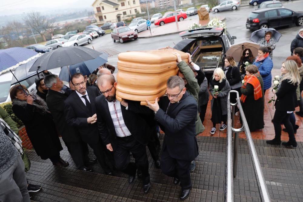 Funeral de Aurelia Díaz, una de las fallecidas en el incendio de El Berrón