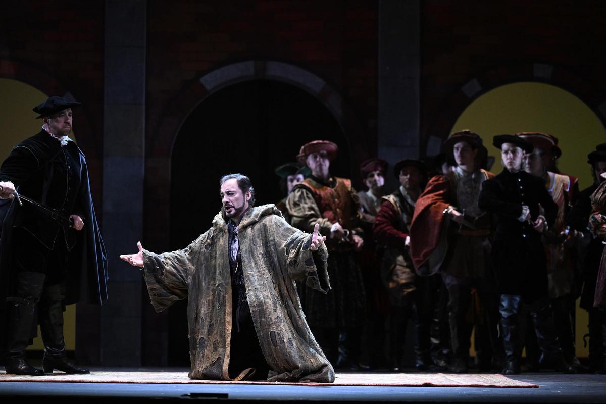 EN IMÁGENES: Así fue el estreno de la ópera "Ernani" en el Teatro Campoamor