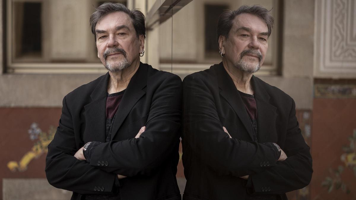 Barcelona 21/2/2023 Entrevista con el escritor ucraniano Yuri Andrujovich en el CCCB Foto de Ferran Nadeu