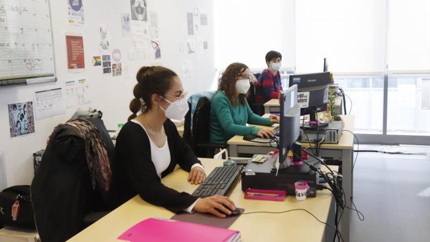 El adiós a las mascarillas genera incertidumbre laboral