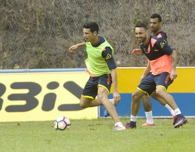 ENTRENAMIENTO DE LA UD LAS PALMAS EN BARRANCO ...