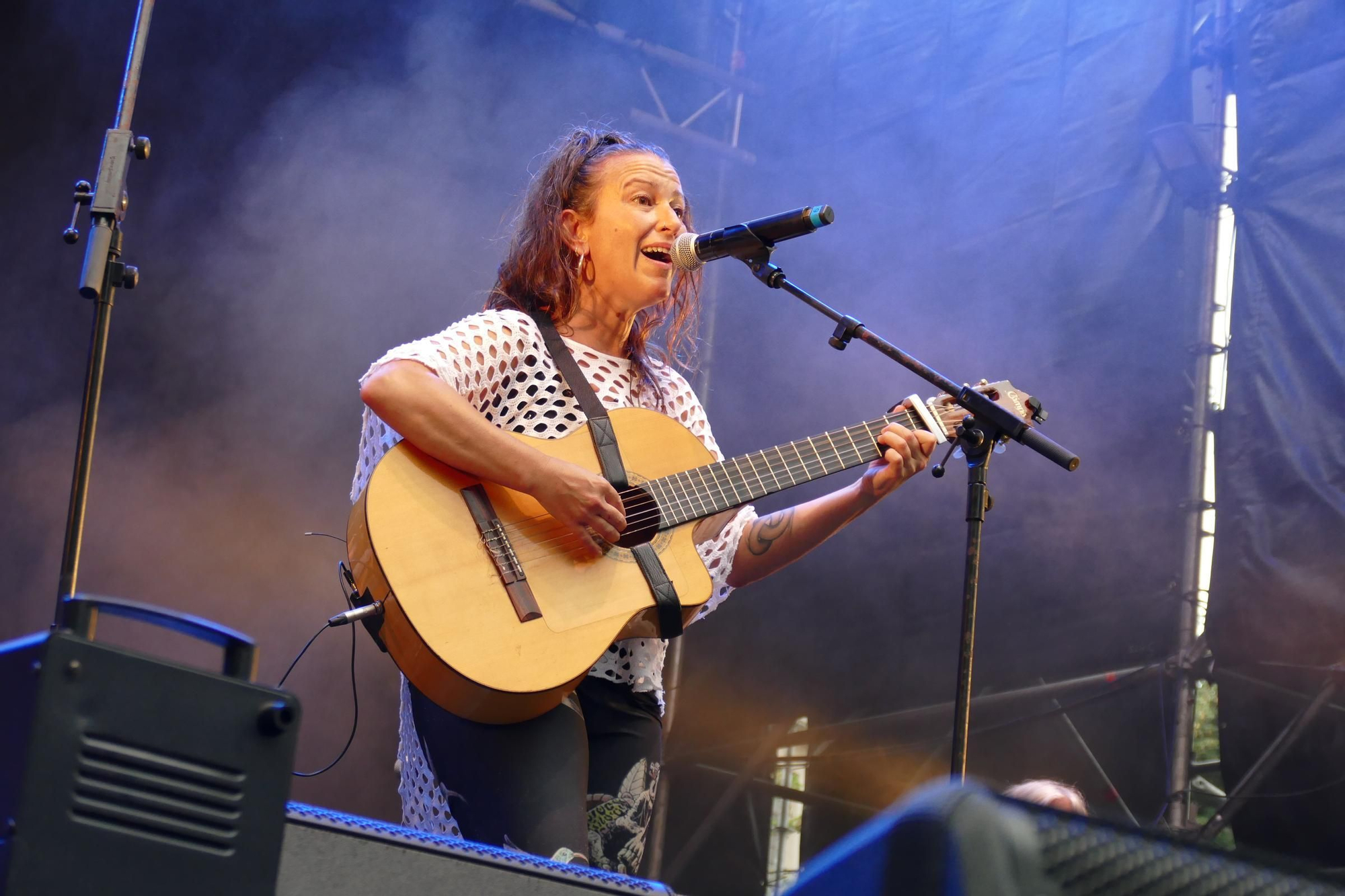 Llum, foc, confeti i molta música a la tercera nit d'Acústica