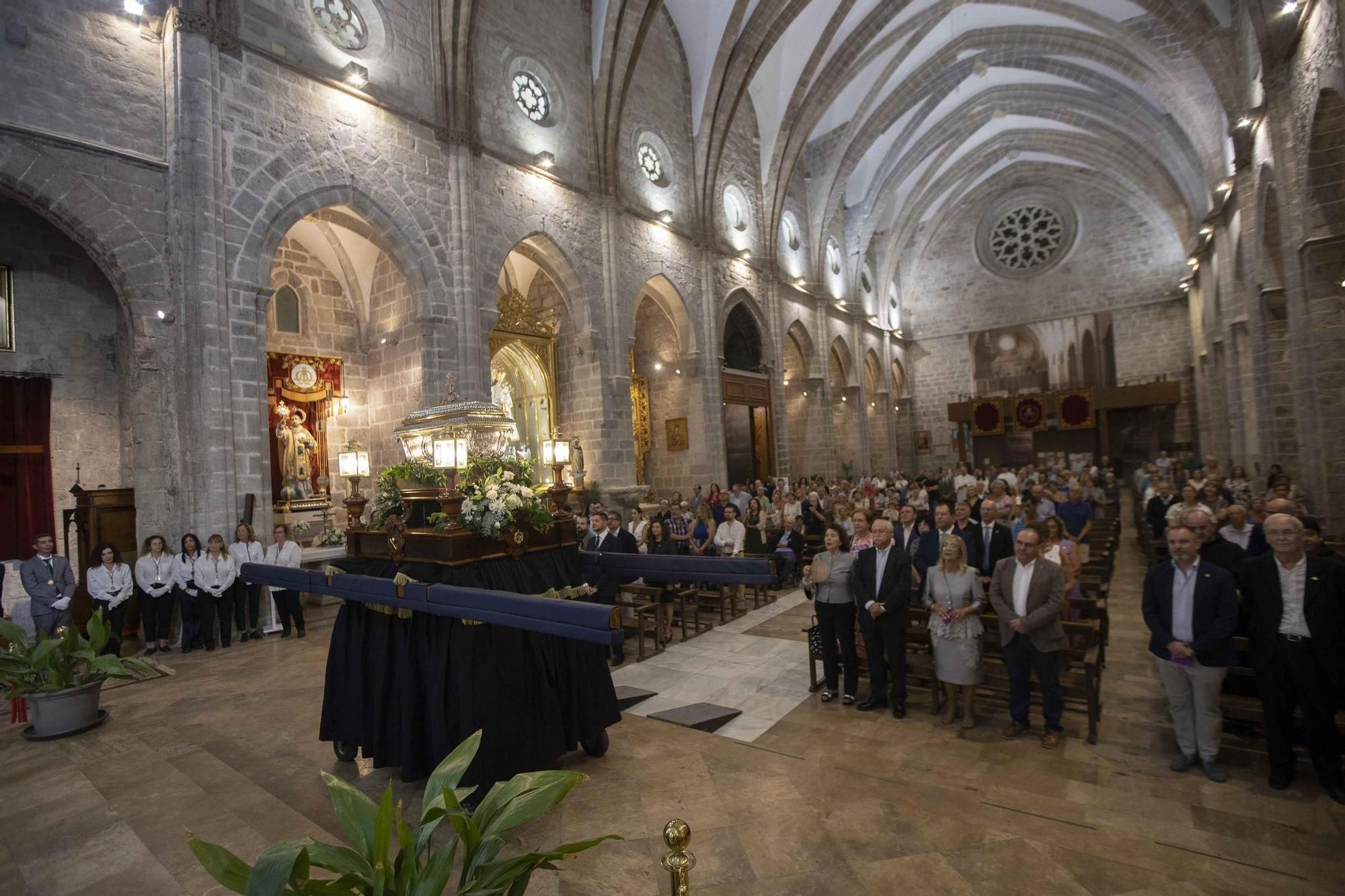 Así ha recibido Gandia las reliquias del patrón San Francisco de Borja