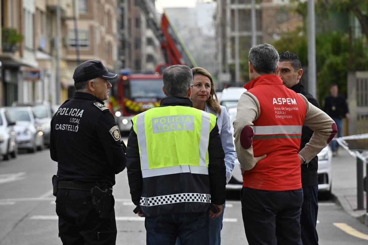 Las imágenes del incendio en un edificio de Castelló