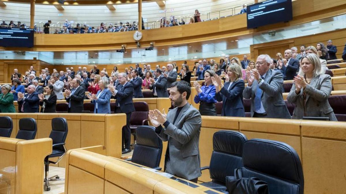 El ministro de Derechos Sociales, Consumo y Agenda 2030, Pablo Bustinduy, en el Senado.