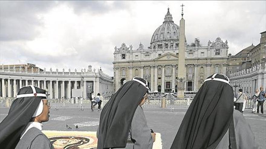 Monjas violadas por curas