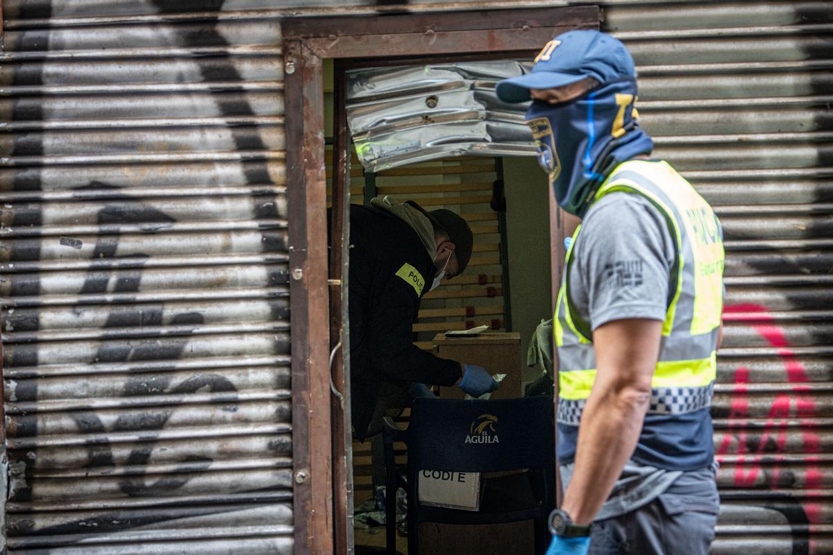 Macrooperación policial contra el tráfico de droga en el centro de Barcelona