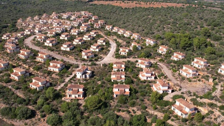 Die Geistersiedlung Cala Romántica auf Mallorca soll tatsächlich fertiggebaut werden