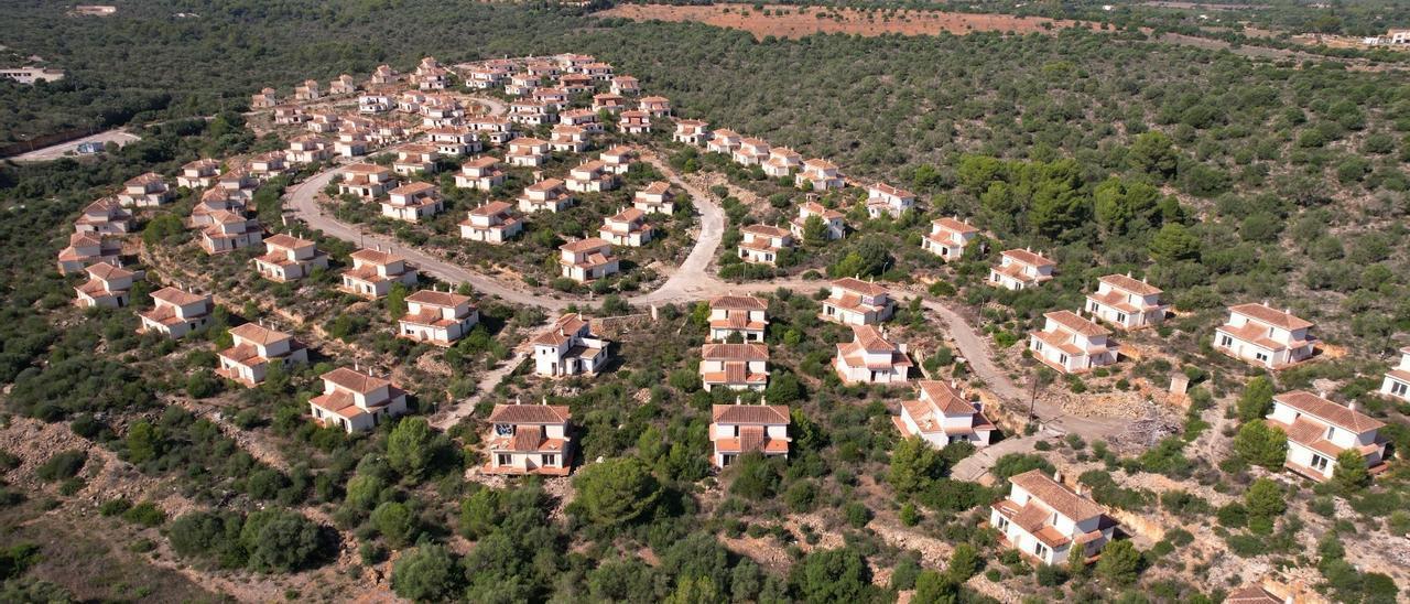 Lauter identische Häuser: die Siedlung Cala Romàntica Villas.