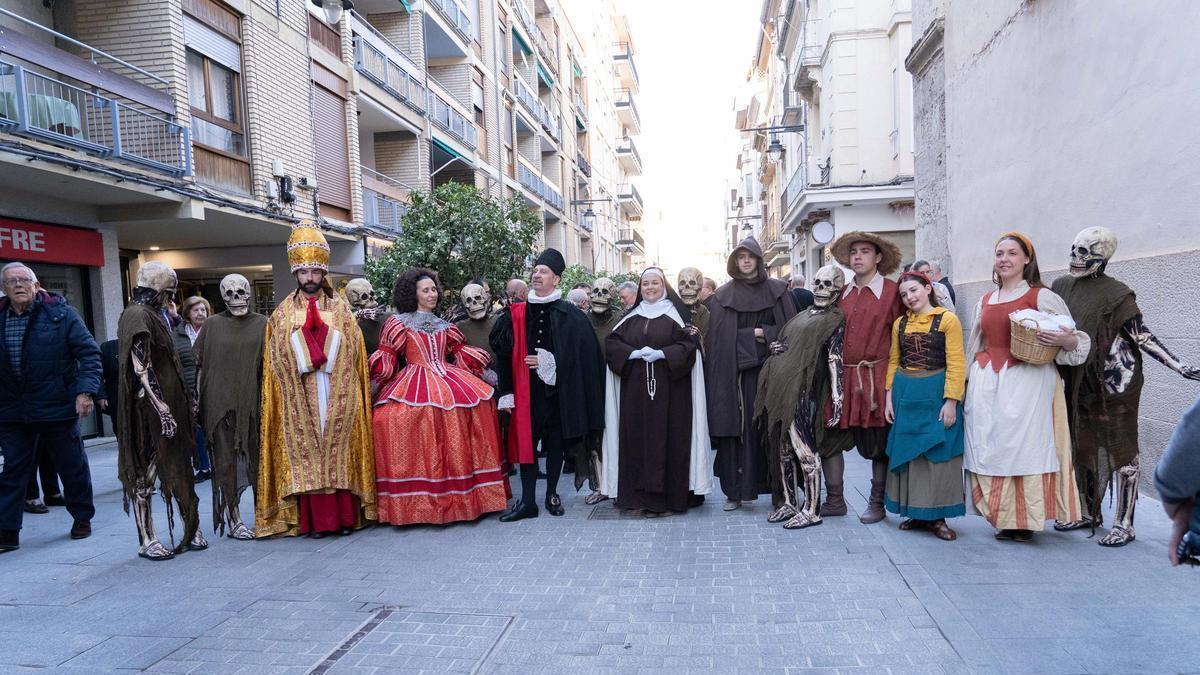Así ha sido la representación de la "Dansa Macabra" en Ontinyent