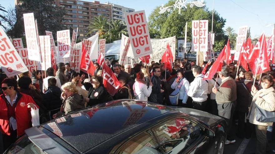 Los trabajadores protagonizaron varias protestas por el cierre de la conservera en 2009.