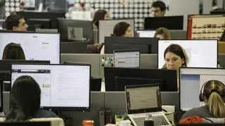 Brecha generacional: ¿pagan muchos impuestos los jóvenes?