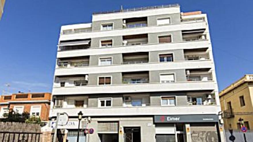 139.000 € Venta de piso en Ruiseñores (Zaragoza) 71 m2, 3 habitaciones, 1 baño, 1.958 €/m2, 2 Planta...