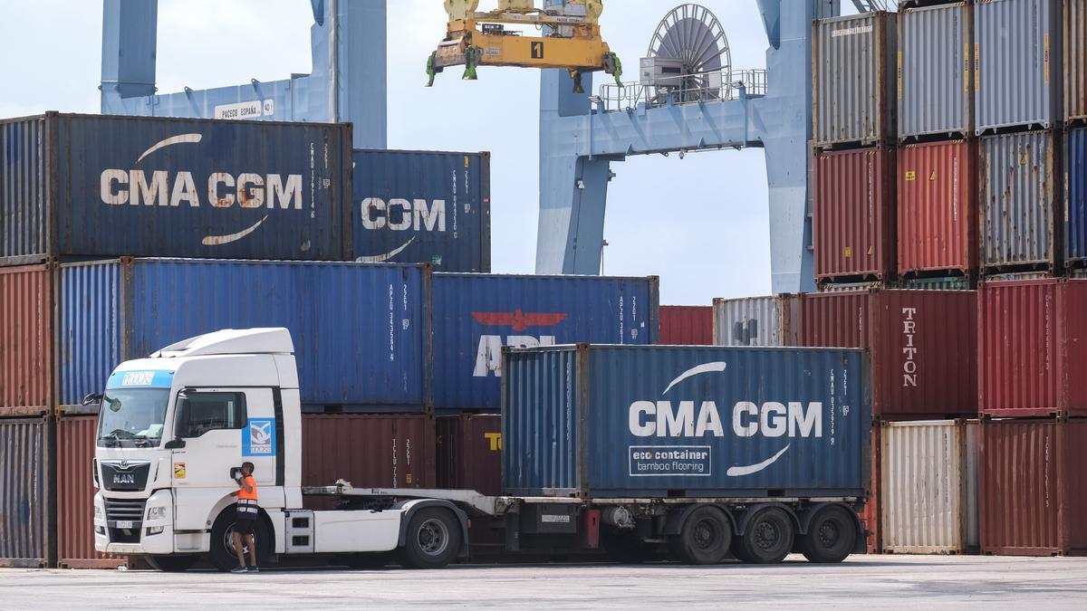 La terminal de contenedores del puerto de Alicante.