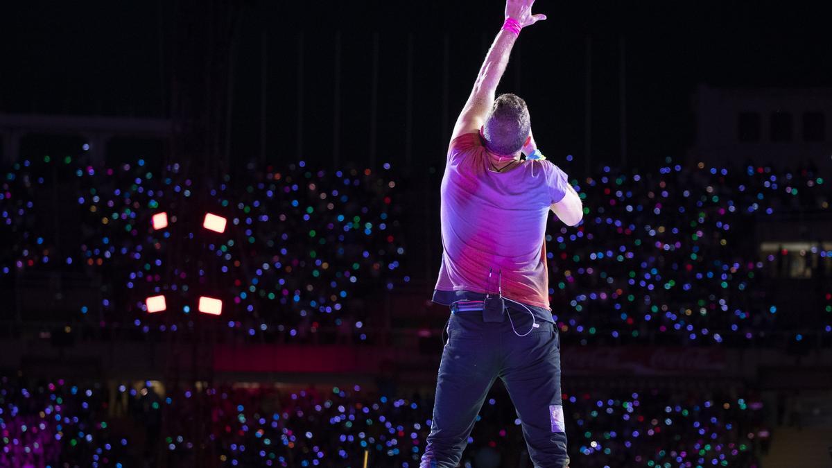 Chris Martin de Coldplay al primer concert dels quatre concerts que ofereix el grup a Barcelona