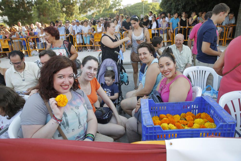 Búscate en los palcos de la Batalla de Flores 2017