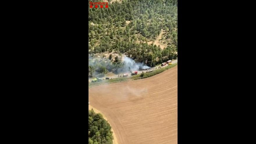 Extingit un incendi en un tractor a Prats de Lluçanès a prop de camps i conreu