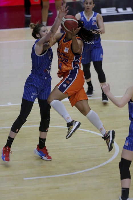 Valencia Basket - Perfumerías Avenida