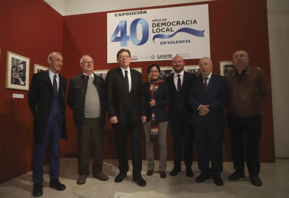 Exposición "40 años de ayuntamientos democráticos" en la Diputación de València