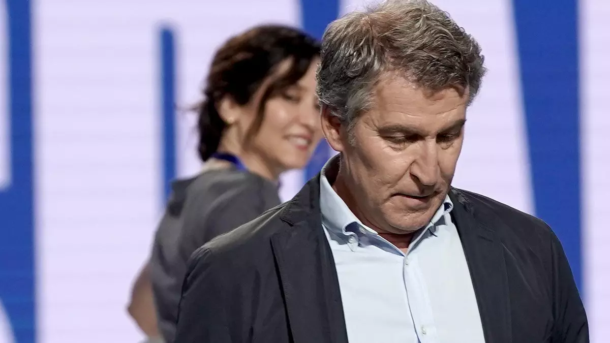 Dirigentes del PP alertan contra el exceso de confianza: "Hoy las encuestas se mueven diez puntos en días"