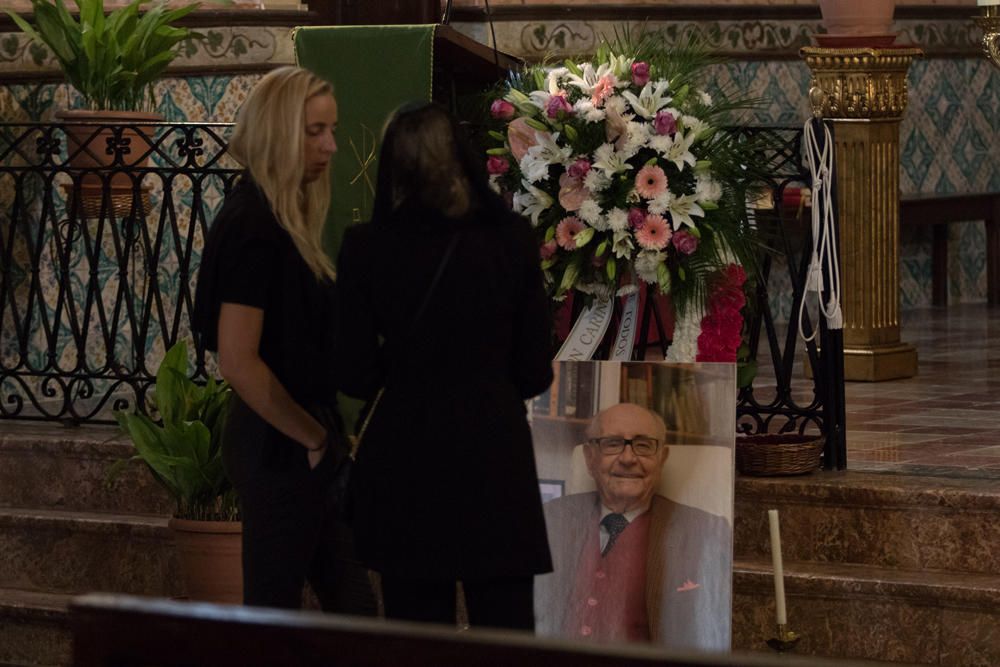 Funeral de Mariano Llobet en la Iglesia de Santo Domingo.