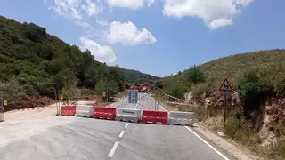 La Generalitat responde que no puede reabrir la carretera de  la Llacuna