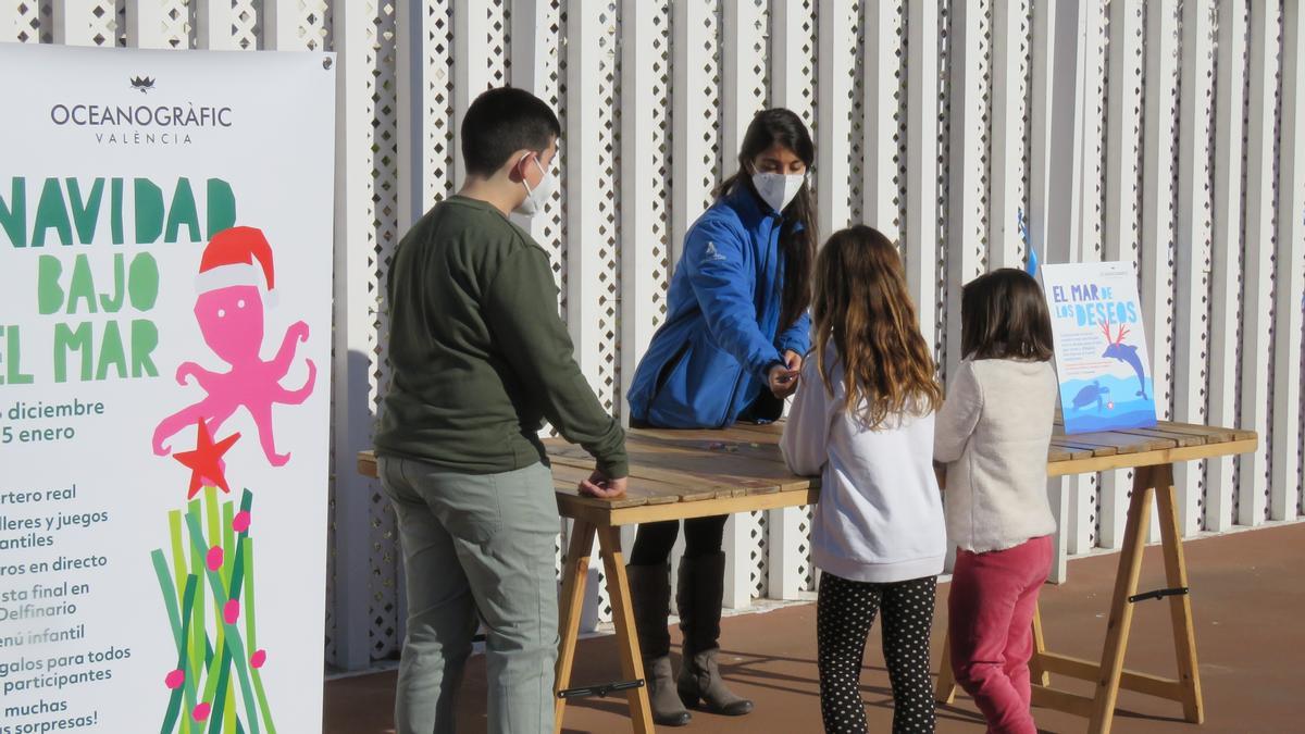 Los talleres tienen dos claras vertientes, la concienciadora y la lúdica.