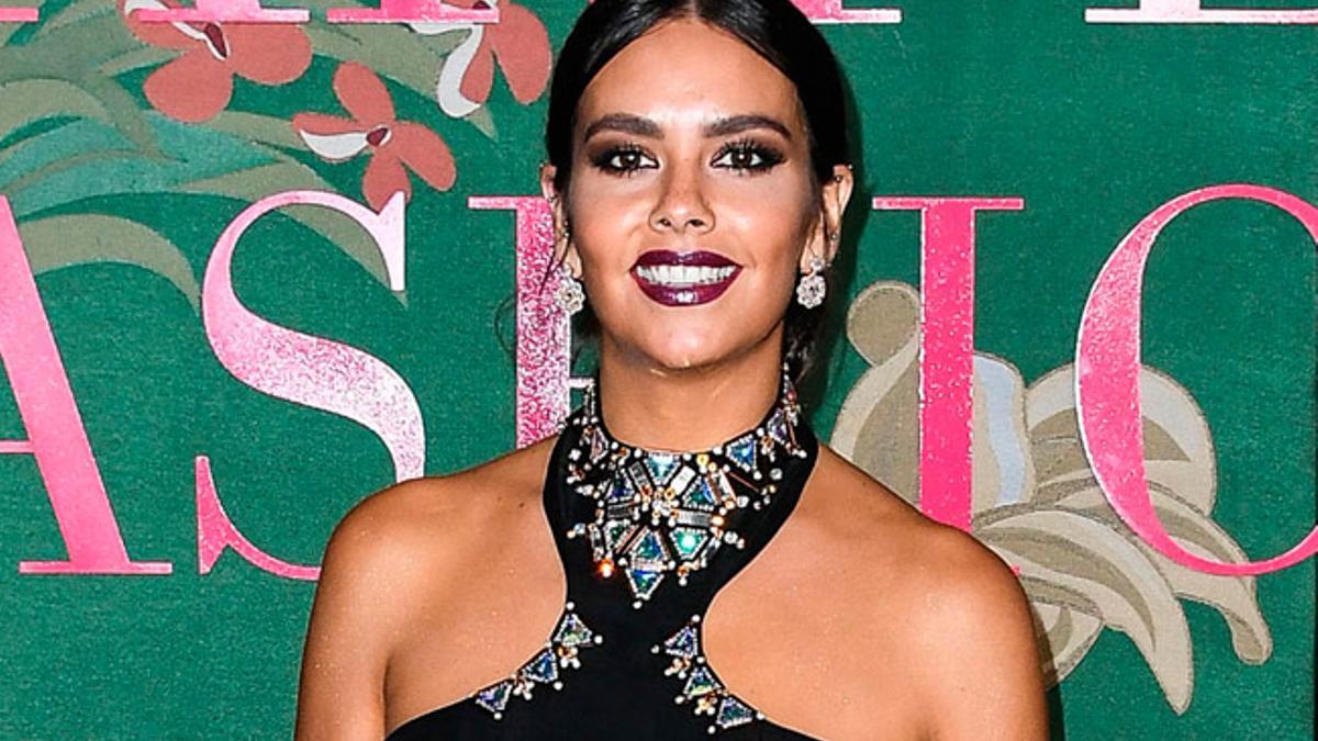 El look de Cristina Pedroche con vestido joya de Andrés Acosta en los 'Green Carpet Fashion Awards'