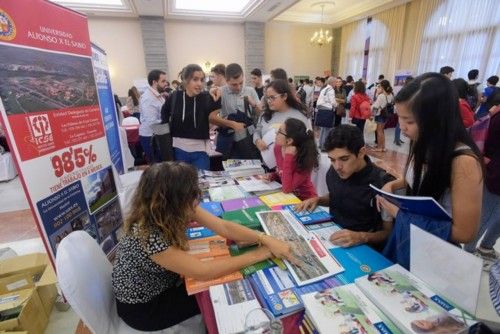 Sal??n de Orientaci??n Universitaria, Unitour, dirigido a alumnos de Bachillerato, padres y educadores