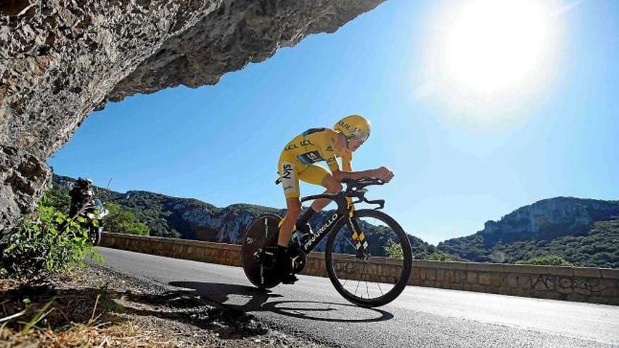 Chris Froome va fer una bona contrarellotge afavorit per un vent que perjudicava els corredors lleugers