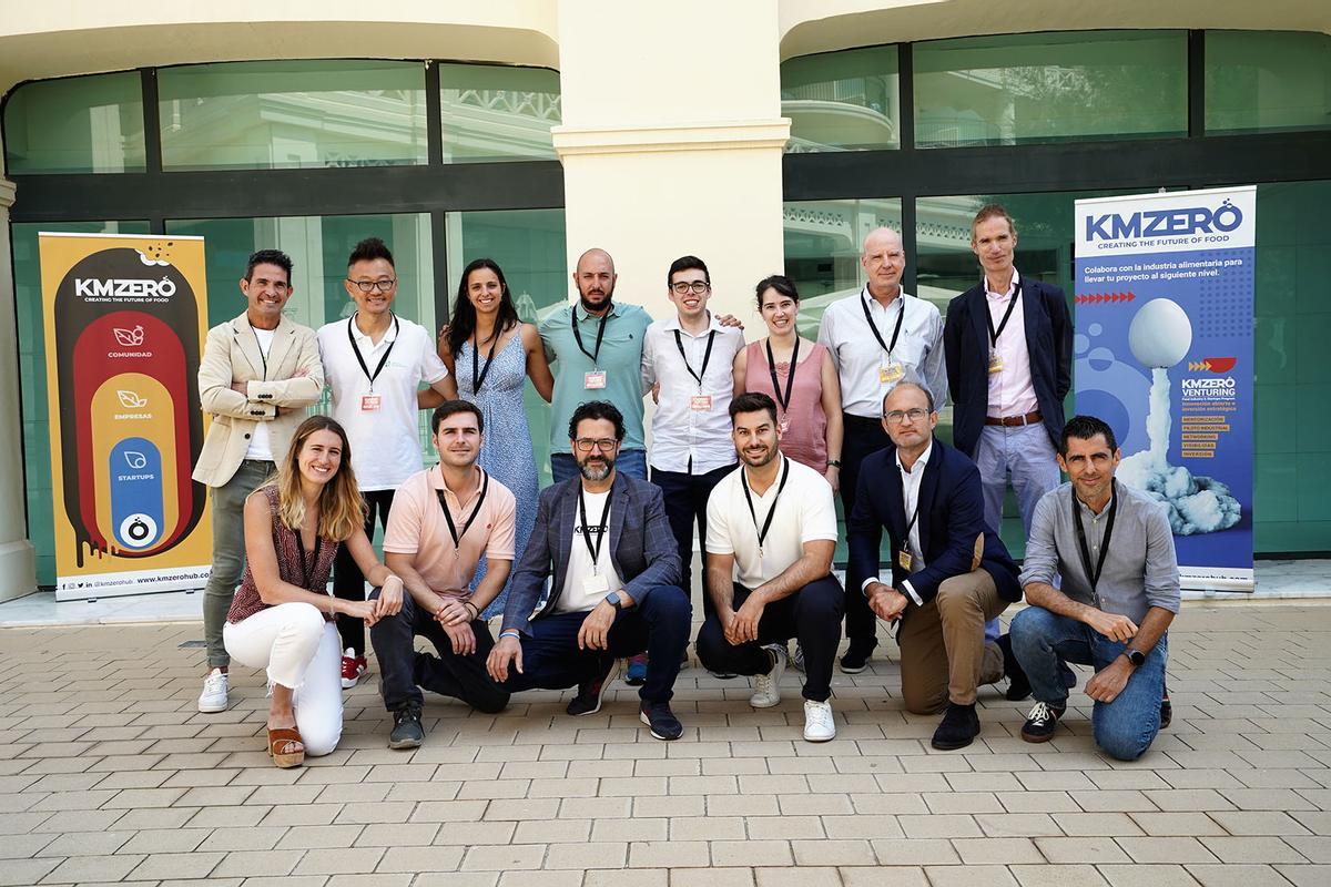 Representantes de las 'startup' seleccionadas por KM ZERO.