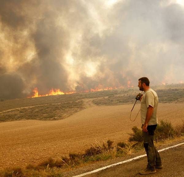 Fotogalería del incendio en Trasobares