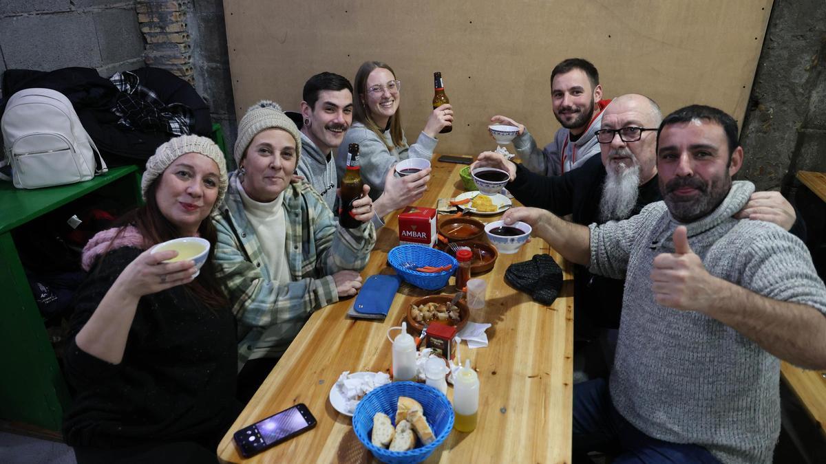 Participantes en una edición anterior en la fiesta de San Blas de Vigo.