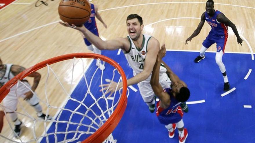 Play-off: Suerte dispar para los españoles en el Bucks - Pistons