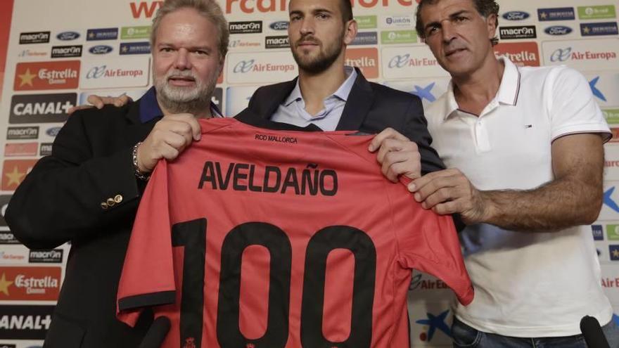 Utz Claassen, Lucas Aveldaño y Miquel Àngel Nadal, durante la presentación ayer en el Iberostar Estadio.