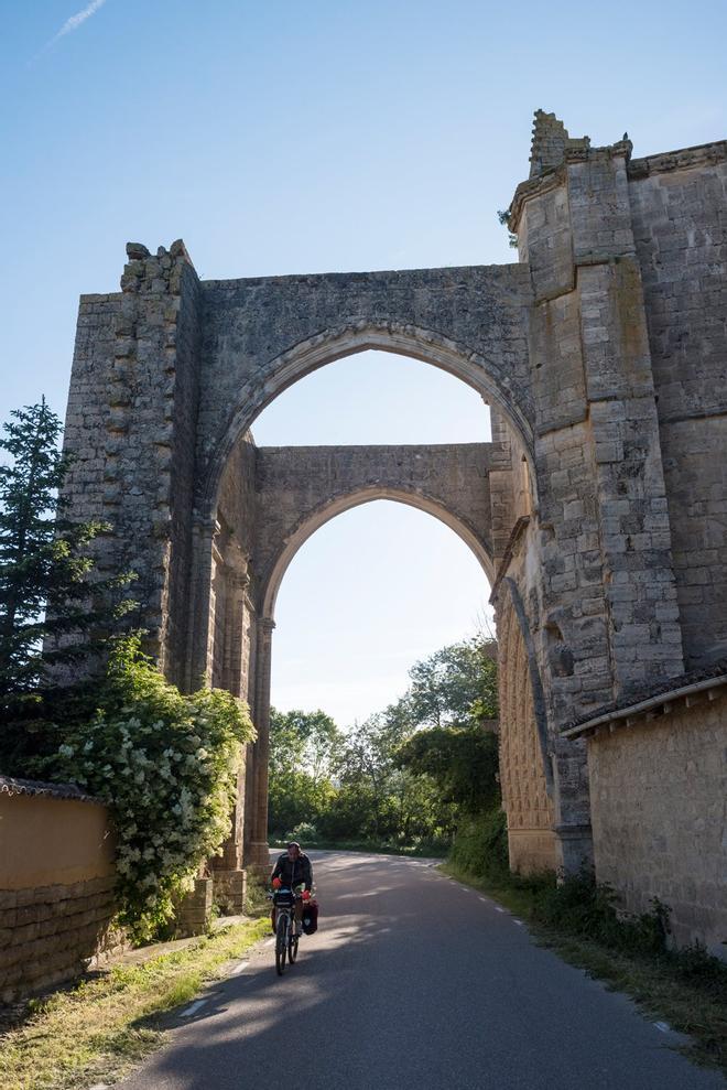 Camino Francés Santiago Arco de los Antonianos