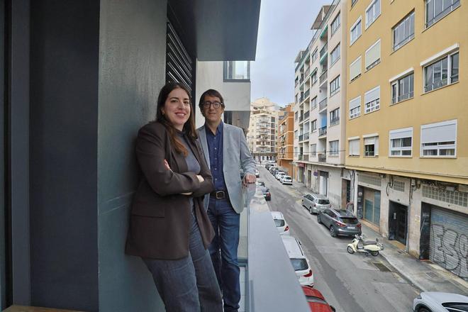 El PSOE alquila un piso de alquiler turístico ilegal de Airbnb para denunciar que sigue existiendo oferta irregular en Mallorca