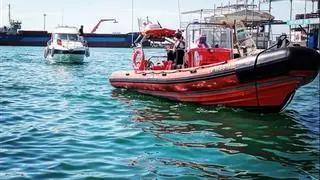 Un detenido por robar en Santa Pola la lancha de Cruz Roja que fue recuperada en Cádiz