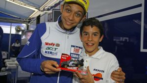 El día que Marc Márquez, con 15 años, onoció a Valentino Rossi.
