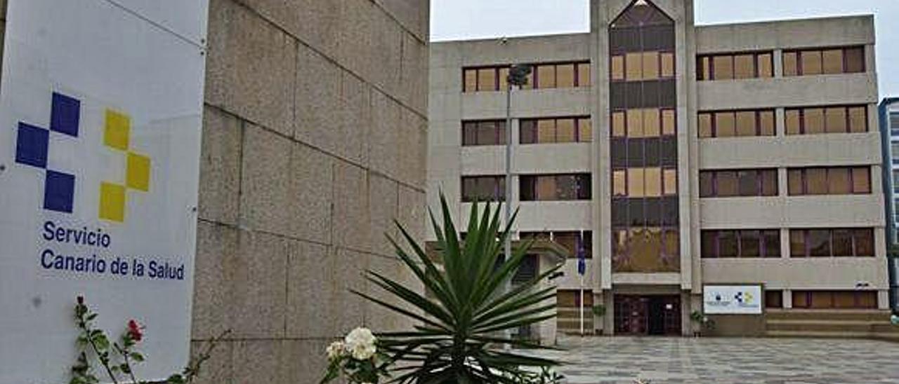 Fachada de la sede de la consejería de Sanidad en Las Palmas de Gran Canaria.